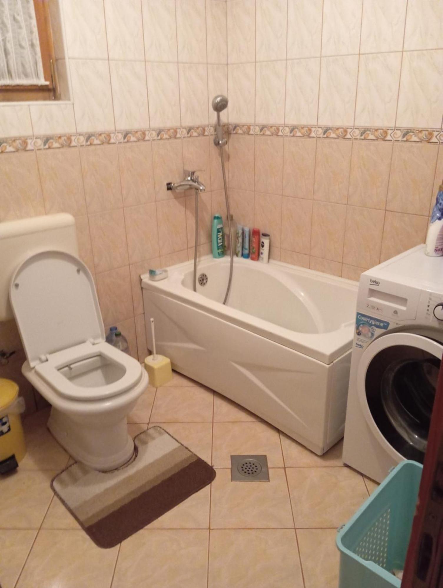 Dzenana Apartment